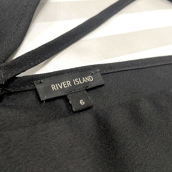 Black Open Strap Back Cut Out Top RIVER ISLAND - Picture 2 of 4